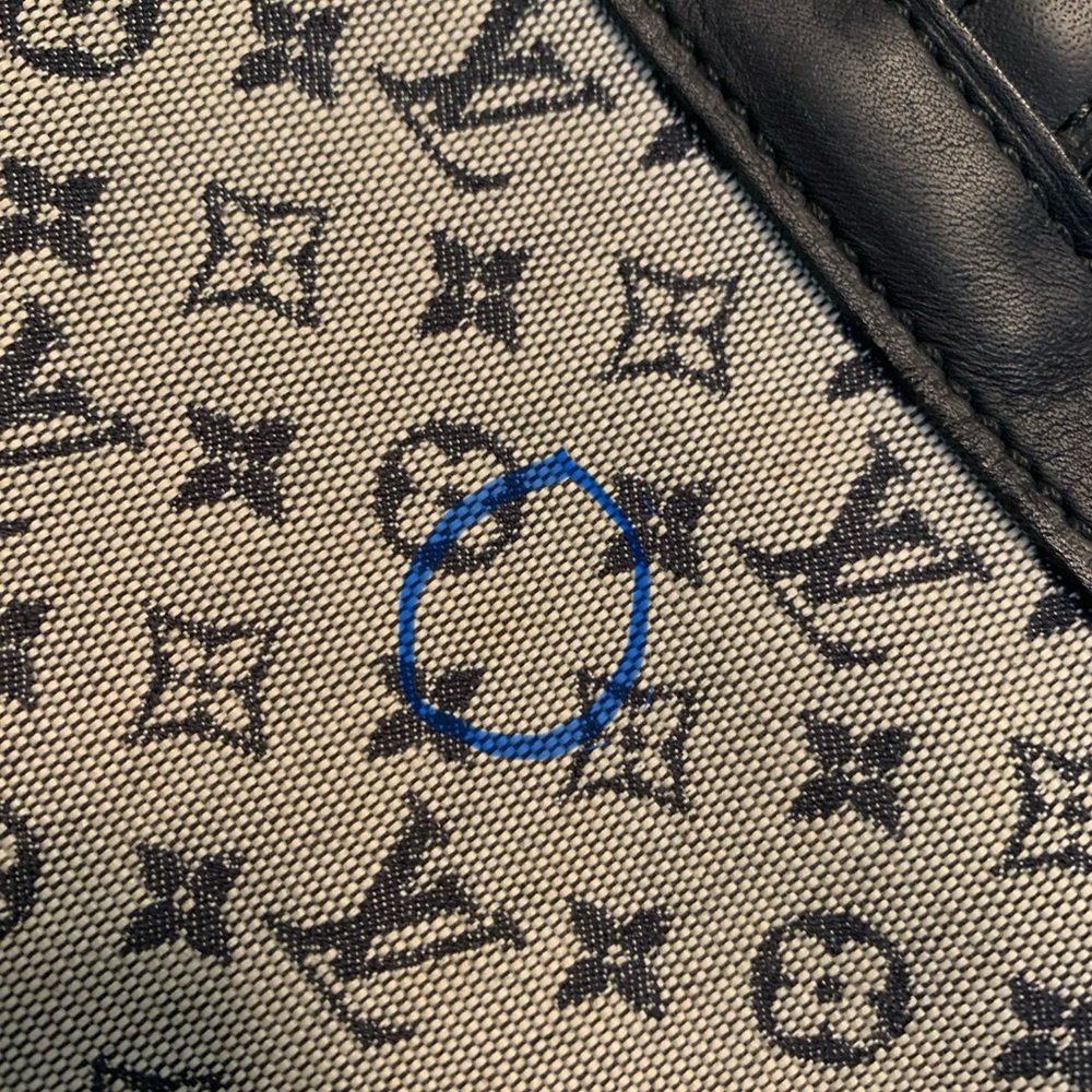 Authentic Louis Vuitton Josephine Navy and Cream Monogram Tote/Handbag - Picture 8 of 16